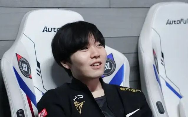 球队的中场 球队的中场