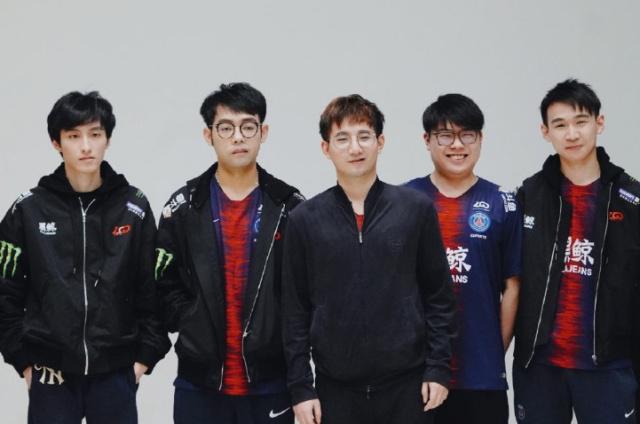 要性与夜间 要性与夜间