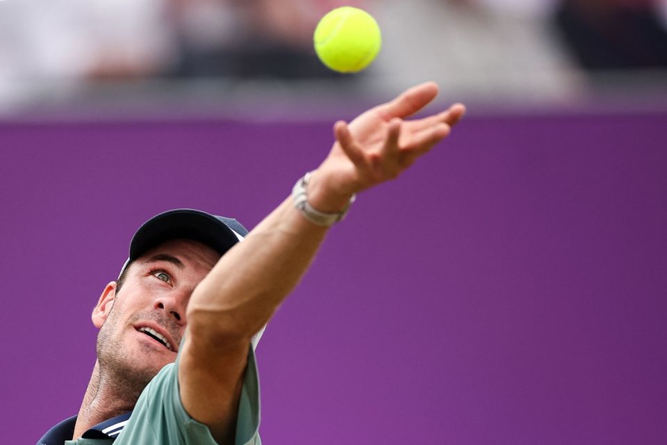 日本职棒球 日本职棒球